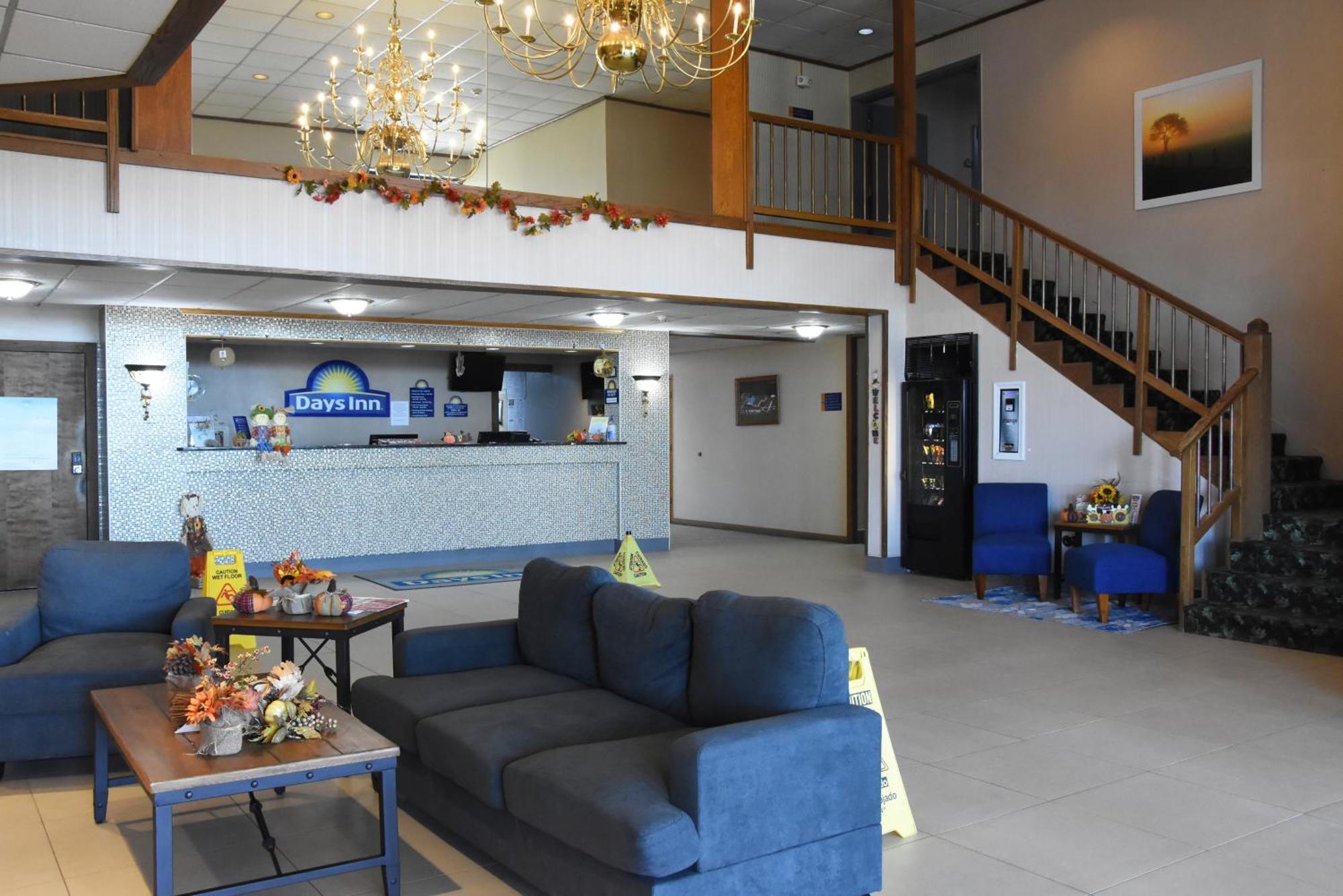 Days Inn By Wyndham Madisonville Exterior photo